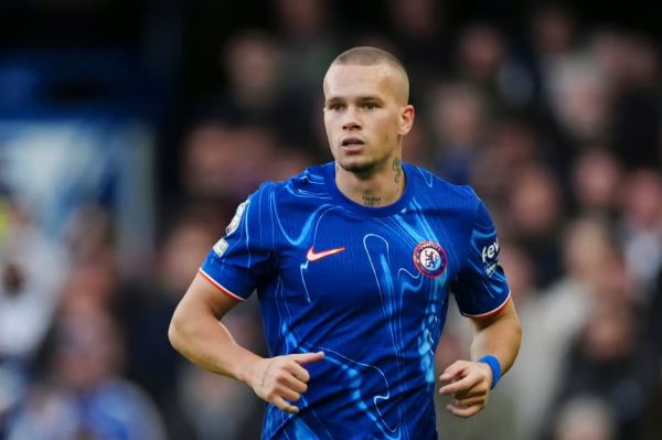 محرومیت تازه برای وینگر چلسی؛ مودریک این بار از رانندگی منع شد