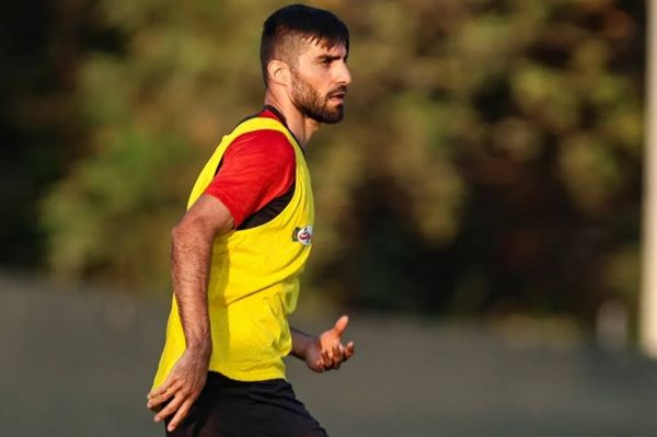 لوکیشن متفاوت یک پرسپولیسی در فیفادی