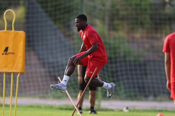  پرسپولیس منتظر گزارش MRI سرژ اوریه