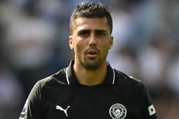  درخواست ستاره اسپانیایی از برنده توپ طلا  به رئال مادرید بیا