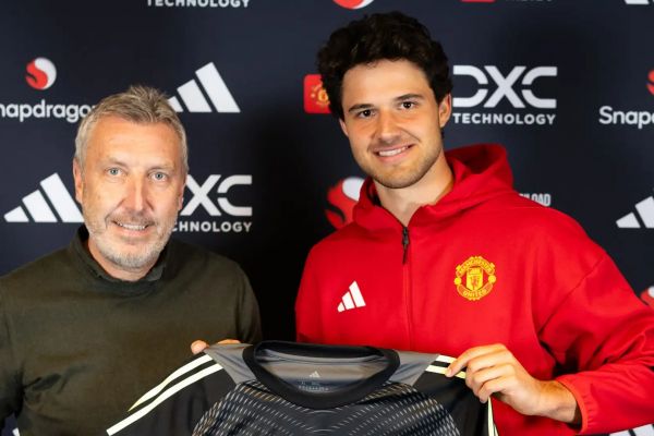  تصمیم سرخود دروازه‌بان جدید منچستریونایتد برای پیوستن به این تیم