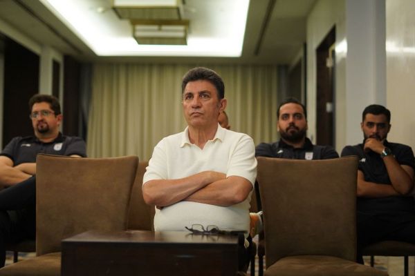 کادرفنی تیم ملی بزرگسالان تماشاگران ویژه تلویزیونی پیروزی تیم امید