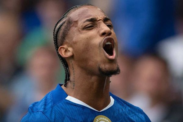 ستاره برزیلی بهترین بازیکن ماه آگوست چلسی