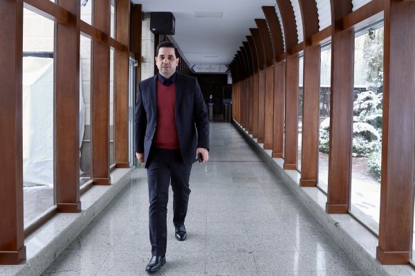 رییس فدراسیون والیبال راهی بانکوک شد