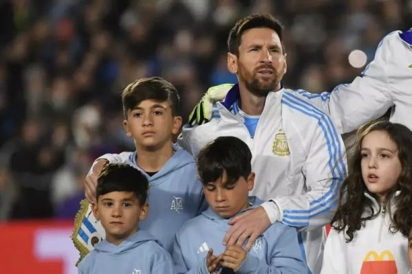 پیام اینستاگرامی مبهم مسی درباره آیندهاش