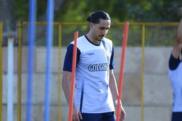  سیاوش یزدانی  از بچگی پرسپولیسی بودم اما هیچ وقت به من پیشنهاد ندادند