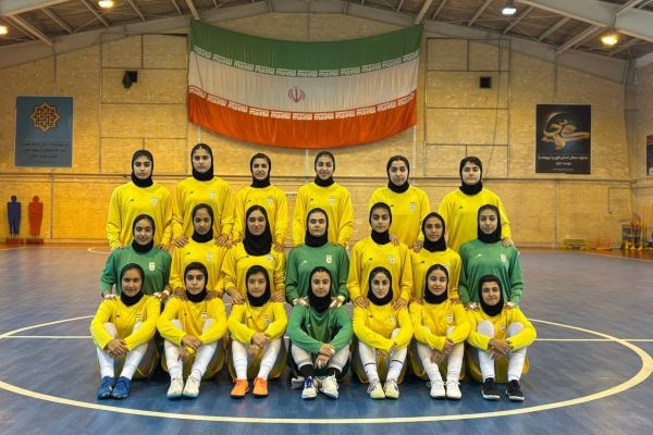  پیگیری تمرینات ملی‌پوشان نوجوان زیر نظر شریف