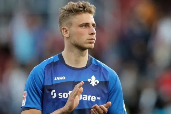  صفر تا صد ماجرای یک مهاجم آلمانی و پرسپولیس؛ گزینه وحید نیست