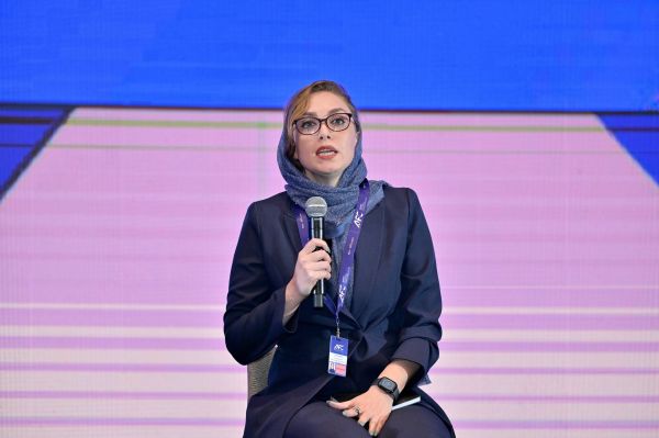 مائده جعفری در بخش مجوز حرفهای زنان از اولینها هستیم