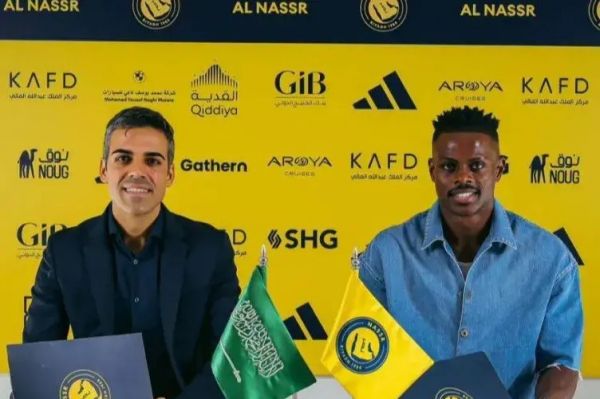  رسمی؛ مهاجم عربستانی هم‌تیمی رونالدو شد