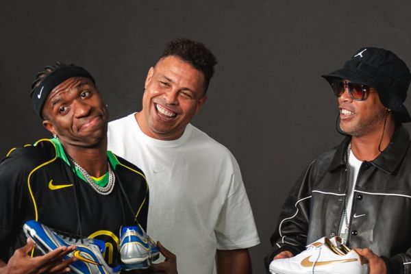 عکس؛ ستاره رئال مادرید در کنار رونالدو و رونالدینیو