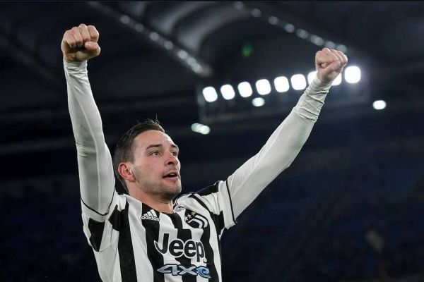  بازیکن اسبق میلان و یووه پیشنهاد پرسپولیس را رد کرد