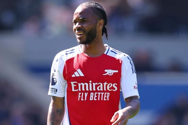 استرلینگ و دست رد بر سینه 5 تیم در ددلاین