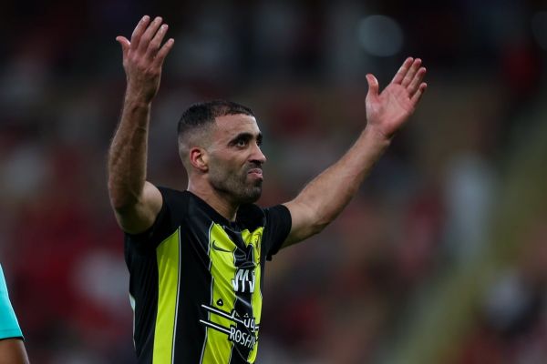  عبدالرزاق حمدالله و پرسپولیس  امکان ندارد