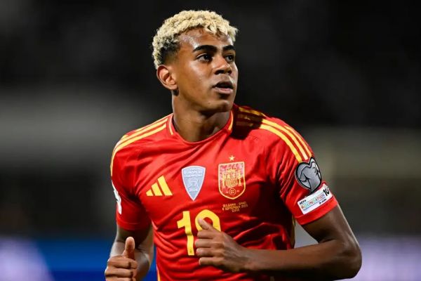 هشدار برنده توپ طلا به یامال