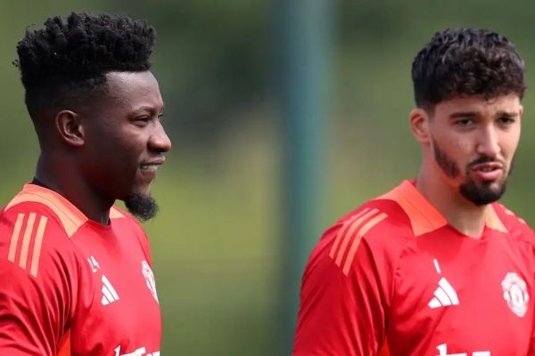 ستاره سابق چلسی خطاب به آموریم دیگر از این بازیکن استفاده نکن