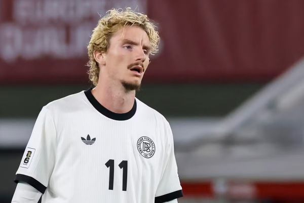  طعنه رئیس بایرن مونیخ به نیوکاسل بابت خرید ستاره اشتوتگارت