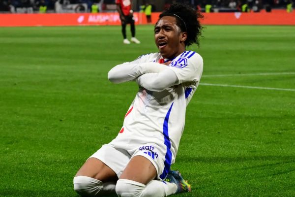 ستاره بلژیکی و تایید علاقه لیورپول و چلسی