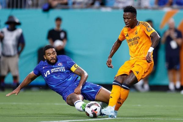 بازیکنی که به جای آرنولد در تیم ملی انگلیس درخشید