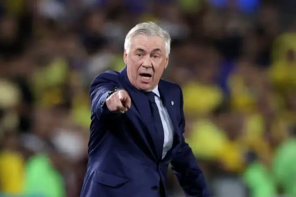 مربی باتجربه برزیلی که با دیدن آنچلوتی عصبانی میشود