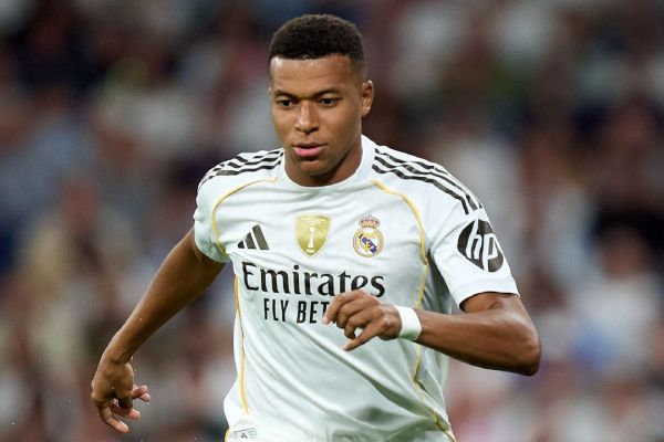  ستاره سابق رئال مادرید به امباپه  اگر توپ طلا می‌خواهی به رئال برو