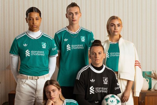  رونمایی رسمی از کیت سوم جدید لیورپول