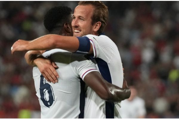  انگلیس با درخشش بازیکنان خود، جشن گل به پا کرد