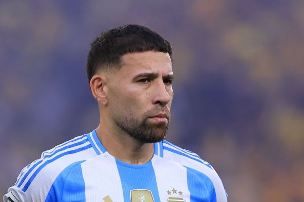 تایید خداحافظی دیگر ستاره آرژانتینی از بازیهای ملی و شاید فوتبال