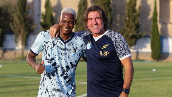  قاب ویژه؛ پیانیست استقلالی هم عازم اهواز شد