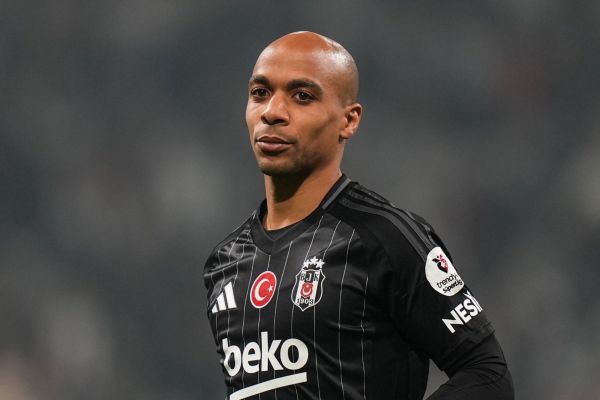 غیر رسمی ستاره سابق اینتر جانشین مارسیال خواهد شد