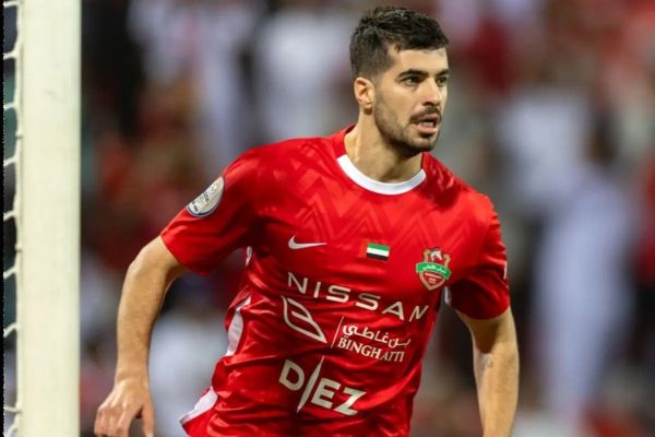  پایان دوران مصدومیت؛ عزت‌اللهی به تراکتور رسید