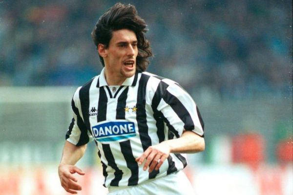 از نجاری تا تبدیل شدن به اسطوره بیانکونری