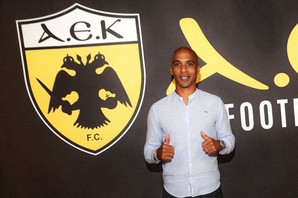 رسمی بازیکن سابقا ملیپوش پرتغالی به لیگ یونان رفت