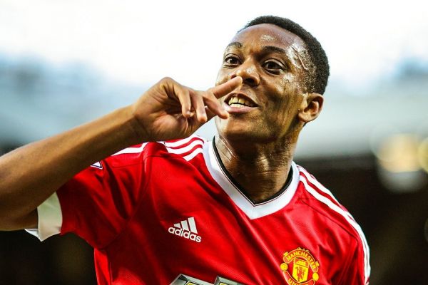  ۱۰ سال از گل دیدنی مارسیال به لیورپول گذشت