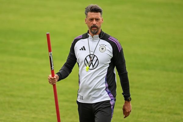 لحظهای عجیب که مربی آلمان در فیفادی تجربه کرد