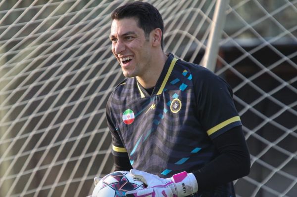  مصدومیت حسینی و خوش‌شانسی اخباری؛ دوباره خبری از کلین‌شیت نبود