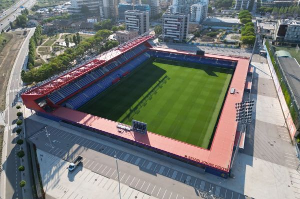  افتتاحیه رسمی برای ورزشگاه کوچک بارسلونا