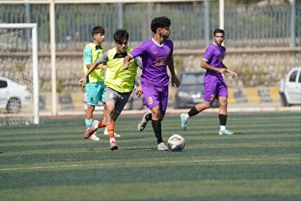  برگزاری دیدار دوستانه نفرات حاضر در اردوی انتخابی نوجوانان با سپاهان