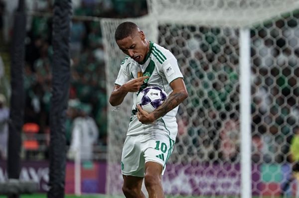  استارت قهرمان در لیگ نخبگان با یک بازگشت هیجان انگیز