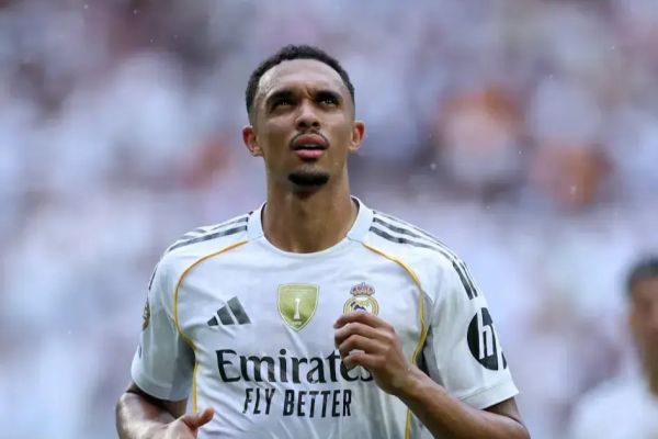  ادعای جالب اسطوره انگلیسی  ستاره رئال مادرید می‌تواند توپ طلا ببرد