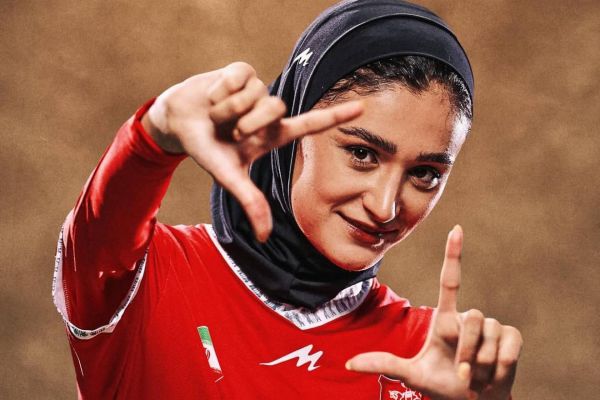 زینب عباسپور خوشحالم که شماره کاپیتان سیدجلال را میپوشم