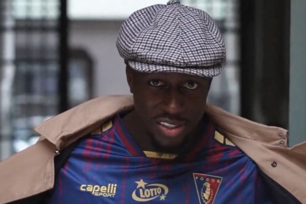 رسمی ستاره پرحاشیه سابق منچستر سیتی راهی لهستان شد