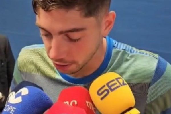  فده والورده  همیشه آماده‌ام، حتی اگر دفاع راست بازی کنم