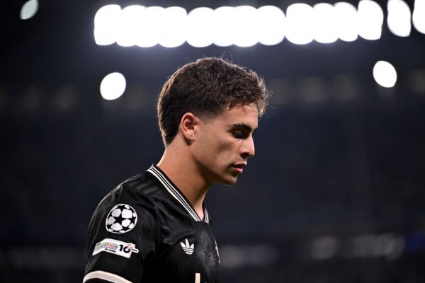  نمایش درخشان کنان ییلدیز برابر دورتموند