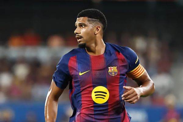  لیورپول آماده ارائه پیشنهاد ۴۳ میلیون پوندی برای جذب رونالد آرائوخو