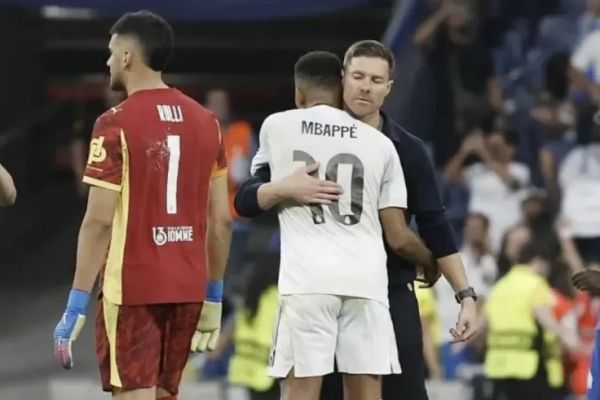  ژابی آلونسو و شوخی جالبی که با امباپه انجام داد