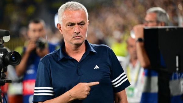  مورینیو در آستانه بازگشت به پرتغال؛ بنفیکا به دنبال ناجی بزرگ