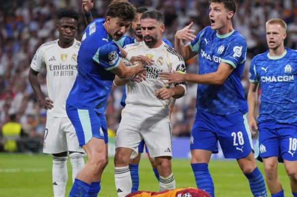 کارواخال چند جلسه محروم میشود