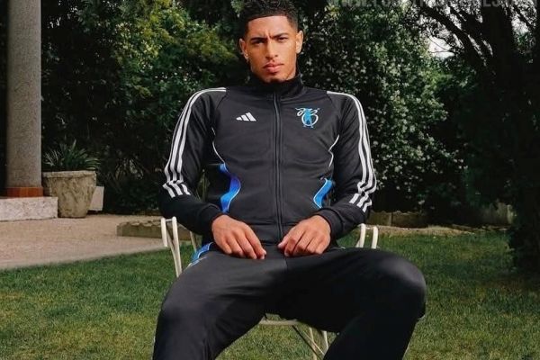  تصاویر لو رفته از کفش‌های خاص و جدید بلینگام