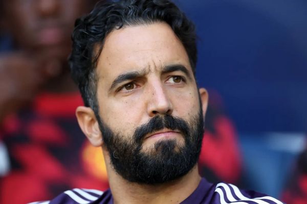  توصیه عجیب به منچستریونایتد  این مربی را برگردانید